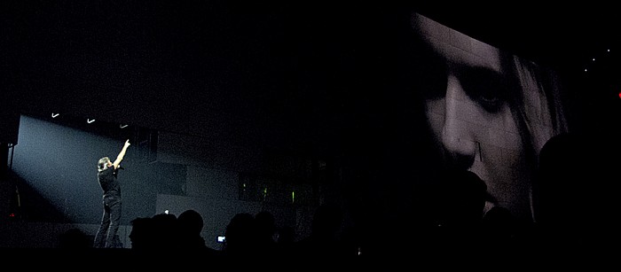 Hartford XL Center: Roger Waters - The Wall Live - Don’t Leave Me Now