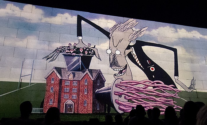 Hartford XL Center: Roger Waters - The Wall Live - The Trial