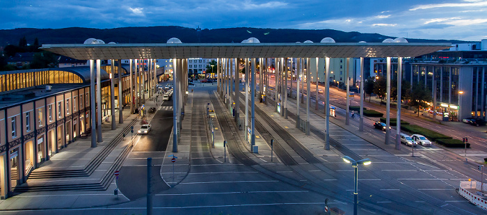 Blick aus dem InterCityHotel: Bahnhof Kassel-Wilhelmshöhe, Wilhelmshöher Allee Kassel