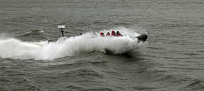 Fähre Stockholm - Vaxholm: Speedboot Schärengarten