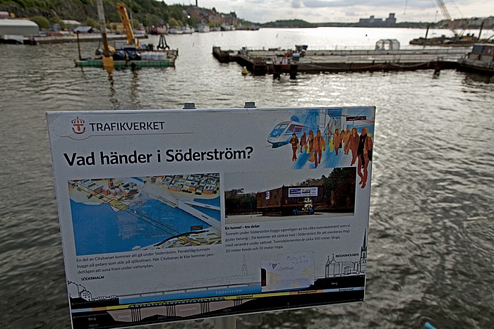 Stockholm Altstadt Gamla stan: Riddarfjärden (Söderström) -  Informationen über den Söderströmstunneln