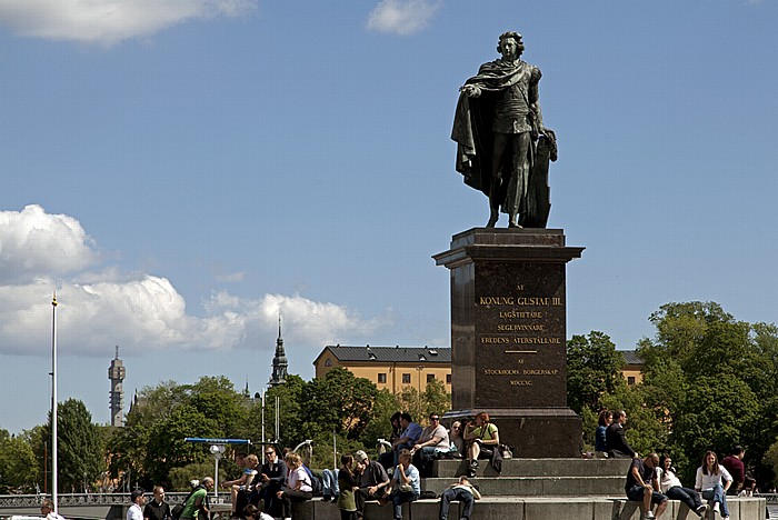 Stockholm Altstadt Gamla stan: Denkmal für Gustav III. Djurgarden Käknästurm Käknästurm Skeppsholmen