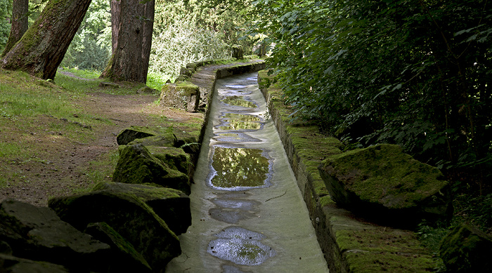 Bergpark Wilhelmshöhe: Zufluss zum Aquädukt Kassel