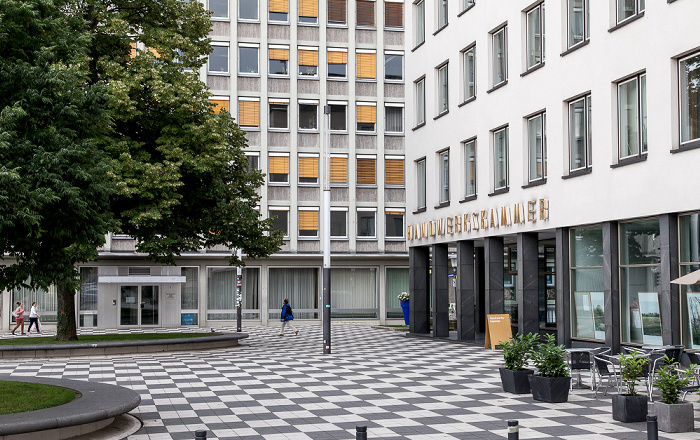 Kassel Scheidemannplatz EAM-Hochhaus Handwerkskammer