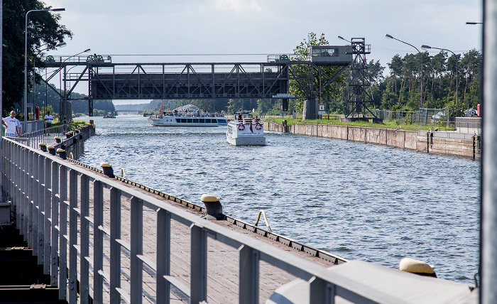 Blick vom Schiffshebewerk: Oberhafen und Oder-Havel-Kanal Niederfinow