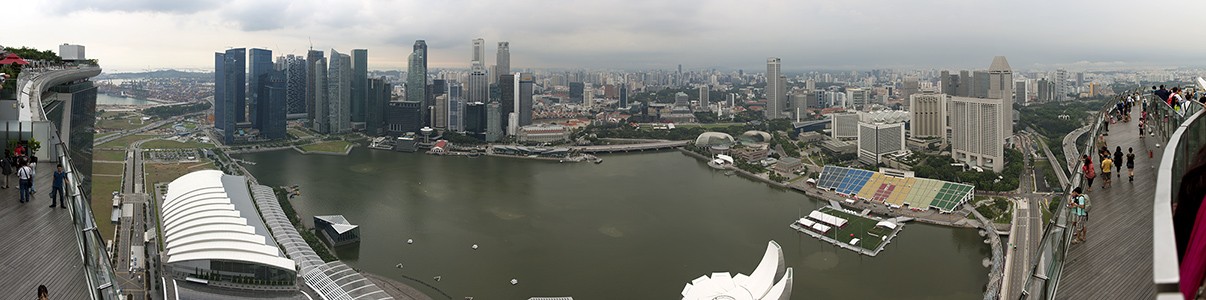 Blick vom SkyPark at Marina Bay Sands: Marina Bay Singapur