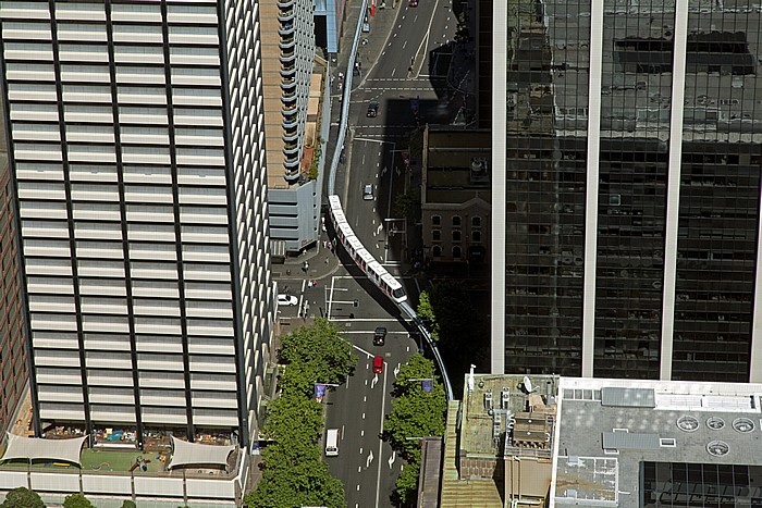 Blick vom Sydney Tower: Central Business District (CBD) - Market Street mit der Metro Monorail Sydney