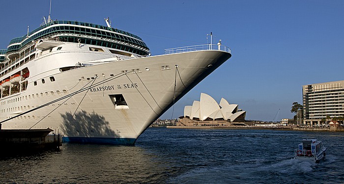 Sydney Cove: Kreuzfahrschiff Rhapsody of the Seas Sydney