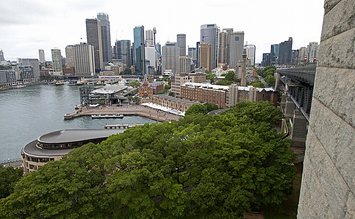 Blick von der Sydney Harbour Bridge: Sydney Cove, Central Business District (CBD), The Rocks Sydney