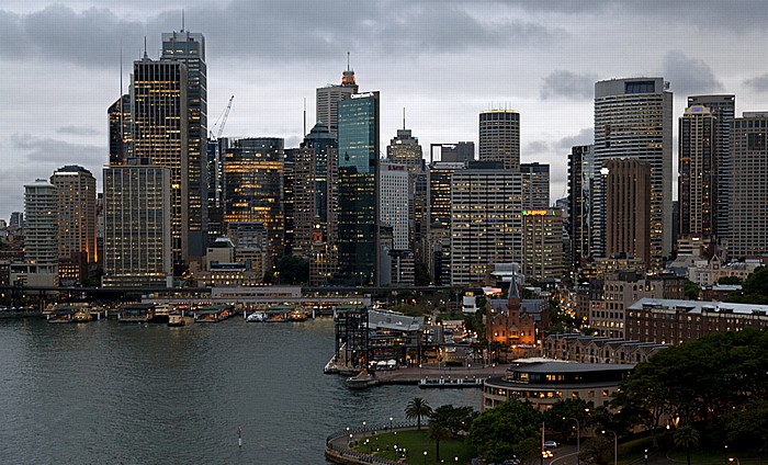 Blick von der Sydney Harbour Bridge: Central Business District (CBD), The Rocks Sydney