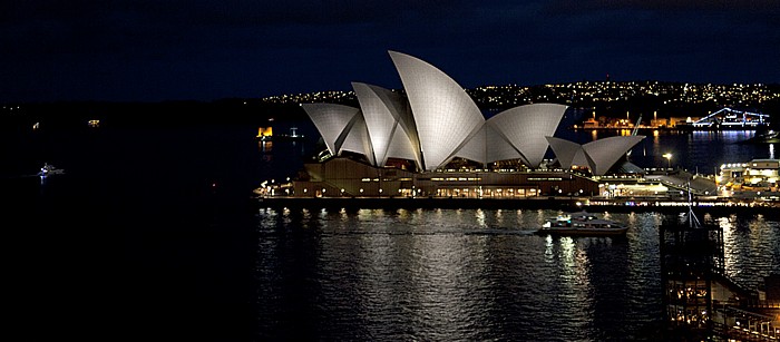 Blick von der Sydney Harbour Bridge: Sydney Opera House
