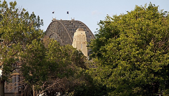 Blick von Millers Point auf die Sydney Harbour Bridge