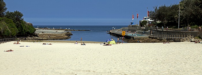 Clovelly (v.u.): Clovelly Beach, Clovelly Bay, Pazifischer Ozean Sydney