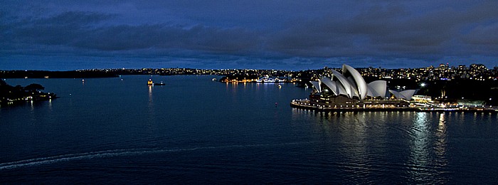 Blick von der Sydney Harbour Bridge: Port Jackson, Sydney Opera House, Sydney Cove