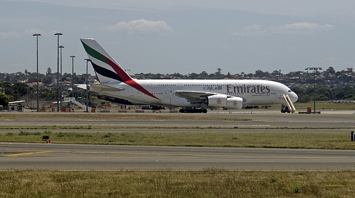 Kingsford Smith International Airport: Airbus A380 von Emirates Sydney