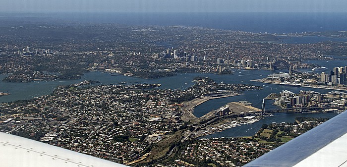 Port Jackson (Sydney Harbour), Inner West Central Business District North Shore Northern Beaches Northern Suburbs Luftbild aerial photo