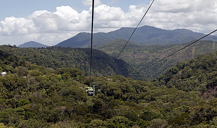 Blick aus der Skyrail Rainforest Cableway: Barron Gorge National Park Atherton Tablelands