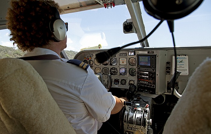 Cockpit der Gippsland GA-8 Airvan Fraser Island