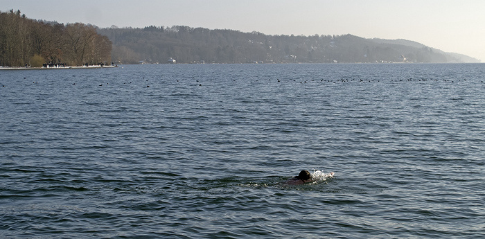 Starnberger See: Schwimmen als Wintersport Starnberg