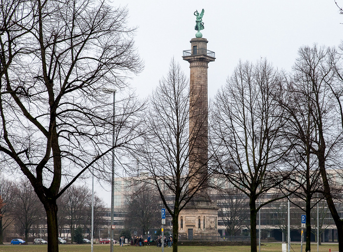 Calenberger Neustadt: Waterlooplatz - Waterloosäule Hannover