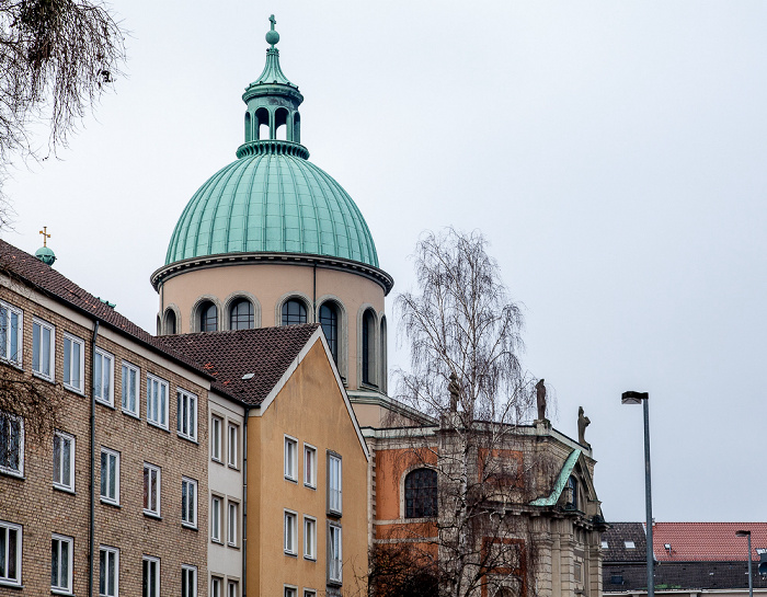 Hannover Calenberger Neustadt: Basilika St. Clemens