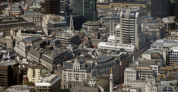 Blick von The Shard: City of London Monument