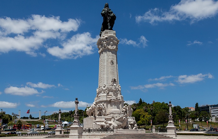 Praça Marquês de Pombal: Statue des Marquês de Pombal Lissabon 2013