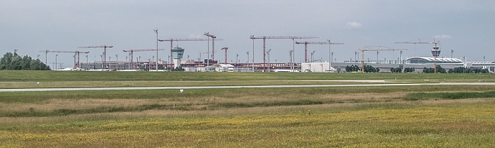 Flughafen Franz Josef Strauß: Terminal 2 - Baustelle des Satellitenterminal München