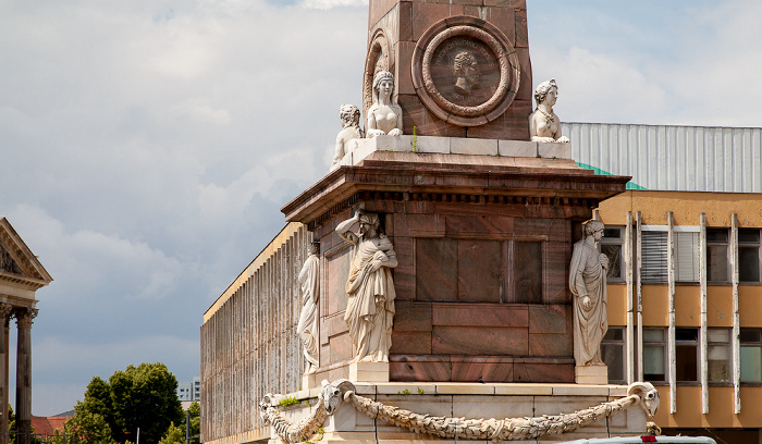 Potsdam Alter Markt: Obelisk Fachhochschule