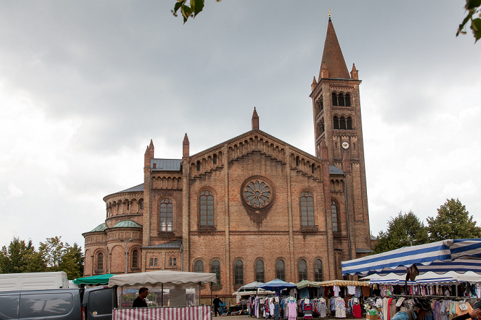 Potsdam Bassinplatz, Peter-und-Paul-Kirche