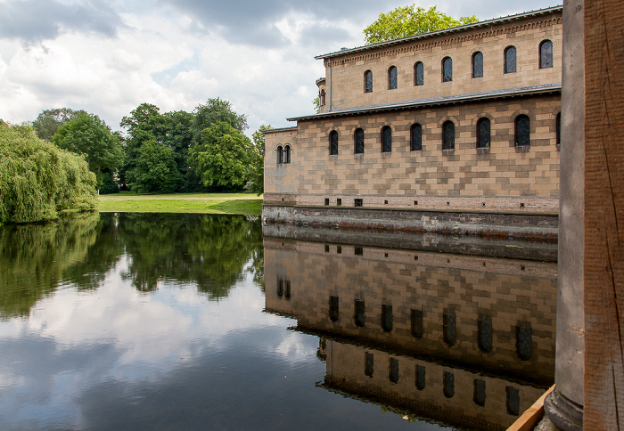 Park Sanssouci: Friedensteich und Friedenskirche Potsdam