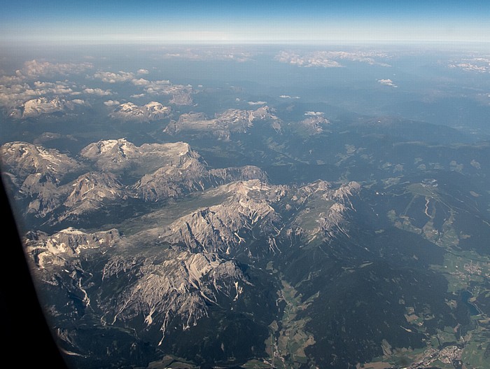 Südtirol - Dolomiten Luftbild aerial photo