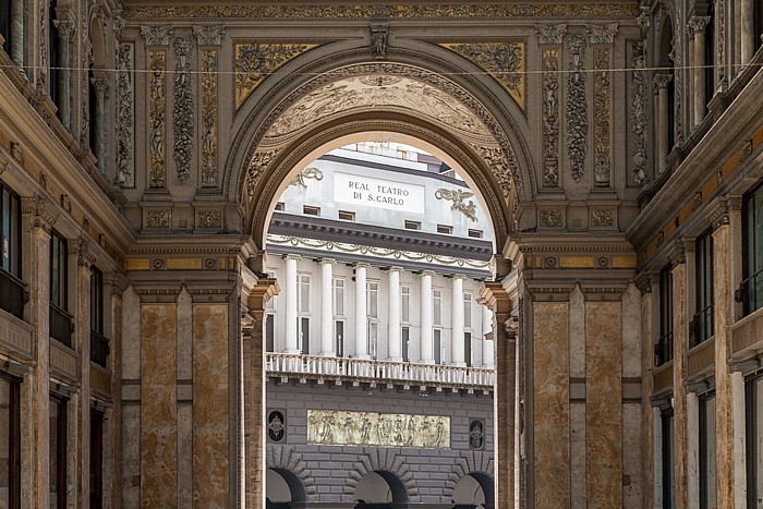 Neapel Galleria Umberto I Teatro di San Carlo