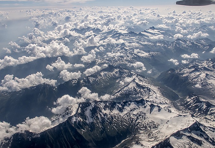 Land Salzburg - Venedigergruppe (Hohe Tauern, Alpen) Luftbild aerial photo