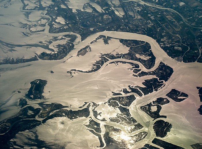 Città metropolitana di Venezia Venetien - Città Metropolitana di Venezia: Laguna di Venezia (Lagune von Venedig) Luftbild aerial photo