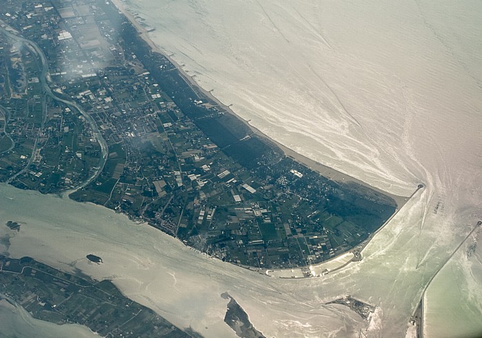 Città metropolitana di Venezia Venetien - Città Metropolitana di Venezia: Laguna di Venezia (Lagune von Venedig) Cavallino-Treporti Litorale del Cavallino Luftbild aerial photo