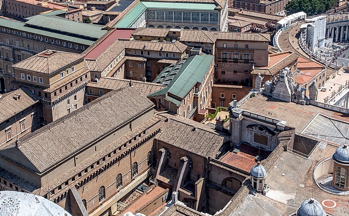 Vatikan Petersdom: Blick von der Kuppel