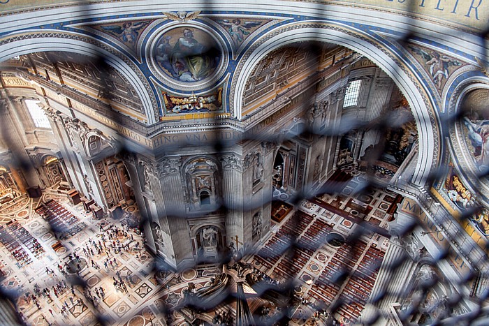 Vatikan Petersdom: Blick aus der Kuppel