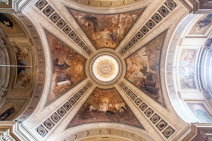 Rom Chiesa dei Santi Silvestro e Dorotea