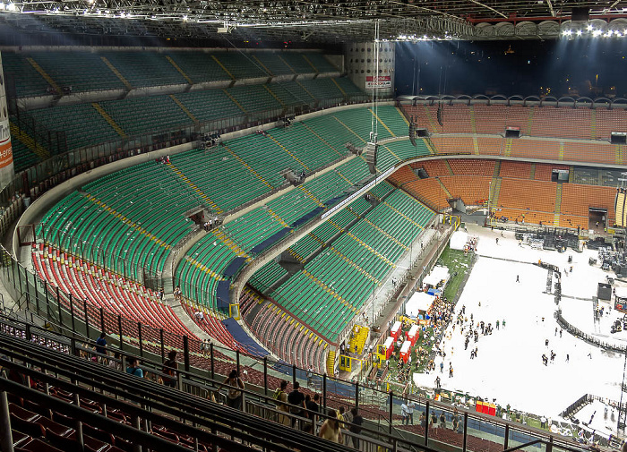 Giuseppe-Meazza-Stadion (San Siro): Nach dem Robbie Williams-Konzert Mailand