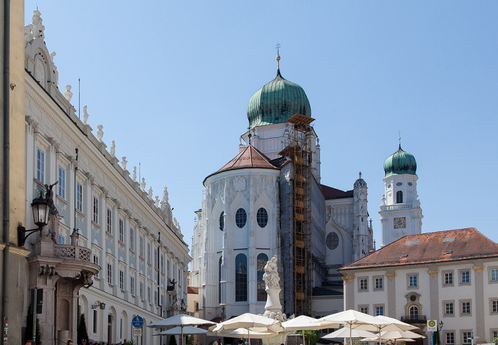 Passau Altstadt: Residenzplatz, Dom St. Stephan Neue Residenz