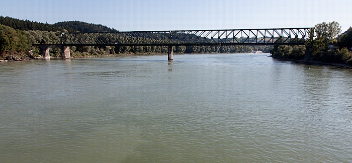 Passau Donau: Kräutlsteinbrücke (stillgelegte Eisenbahnbrücke)