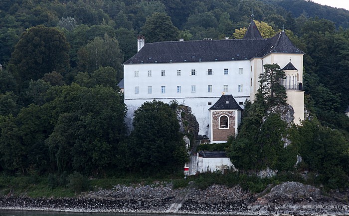 Schönbühel-Aggsbach Wachau: Ehem. Servitenkloster Schönbühel