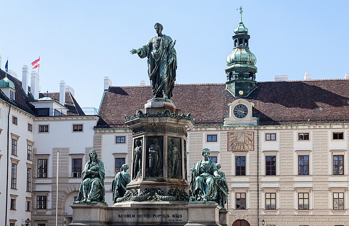 Innere Stadt: Hofburg - In der Burg (Franzensplatz, Innerer Burgplatz): Kaiser-Franz-II.-Denkmal Wien