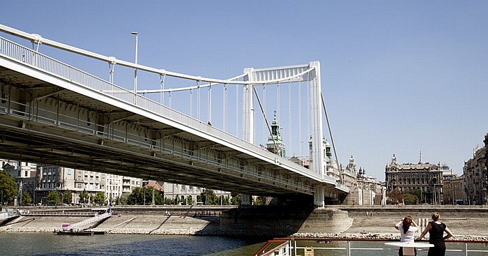 Budapest Donau, Elisabethbrücke (Erzsébet híd), Pest