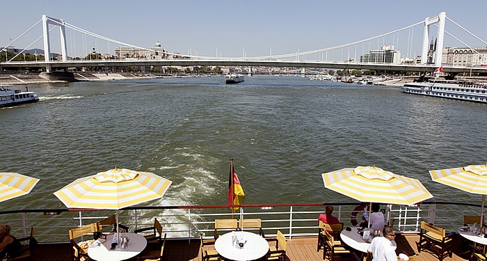 Budapest Donau, Elisabethbrücke (Erzsébet híd) Buda Pest