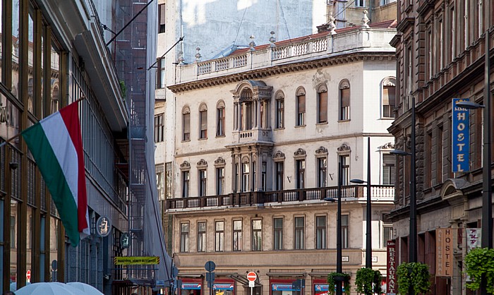 Budapest Pest: Bécsi utca