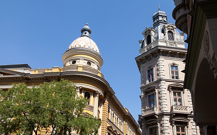 Pest: Ferenciek tere - Universitätsbibliothek Budapest (Egyetemi Könyvtár)