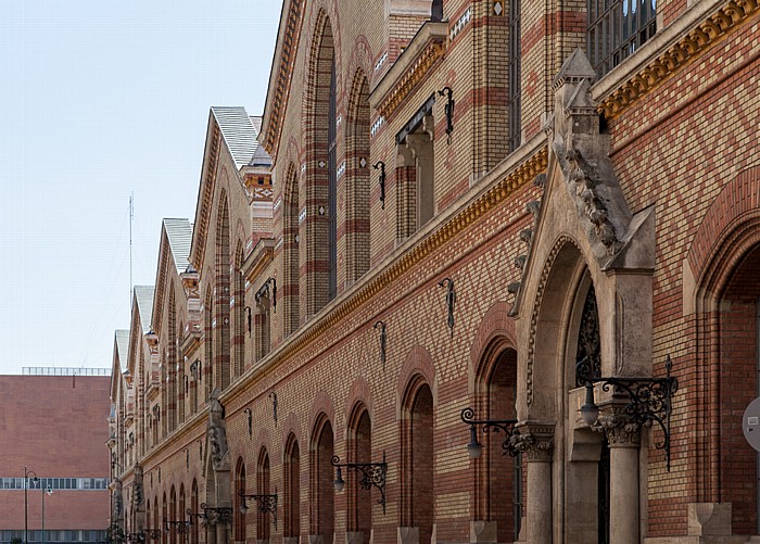 Budapest Pest: Große Markthalle (Nagy Vásárcsarnok)