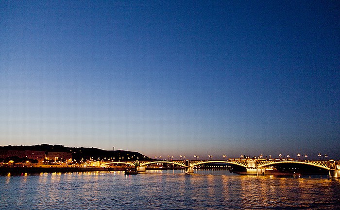 Budapest Donau, Margaretenbrücke (Margit hid), Buda